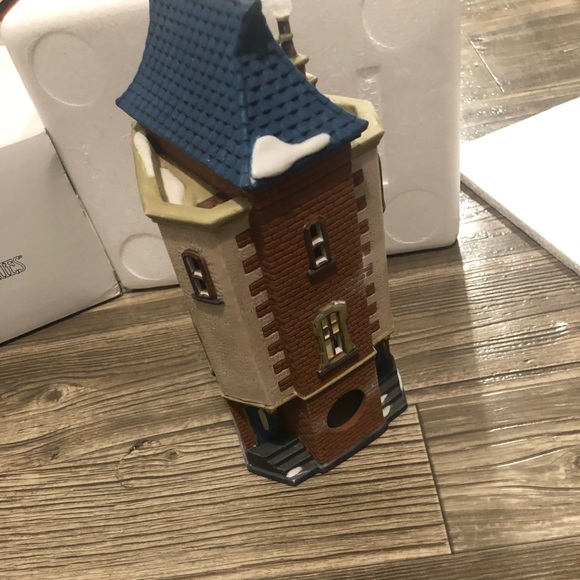 🎄Department 56🎄Heritage Village Collection “City Clockworks “ - Picture 8 of 8